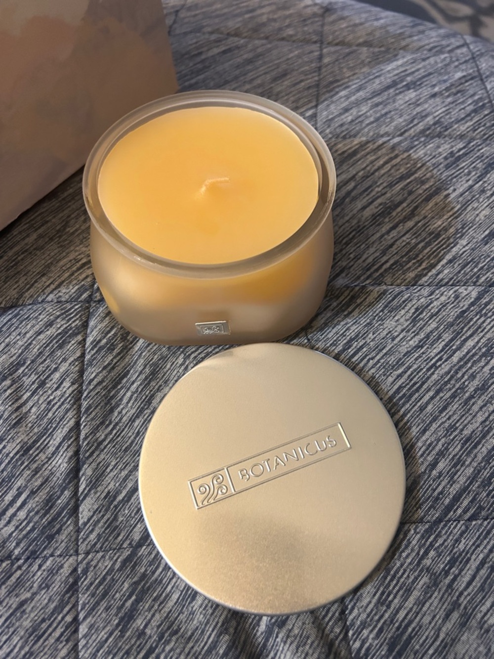 New Botanicus candle in Linden scent - Picture 2 of 9